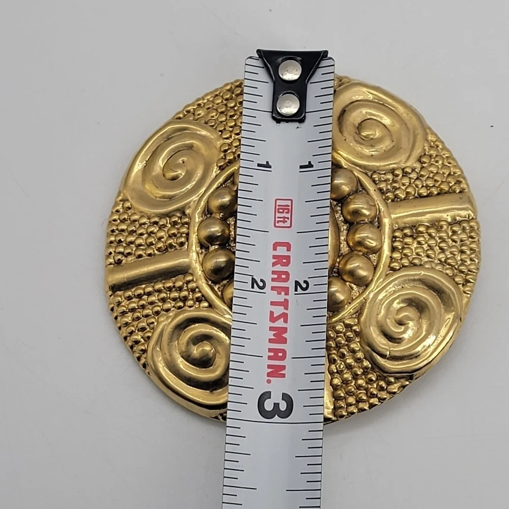 Vintage Signed PEARL 1990 Belt Buckle Round Gold Metal Enamel